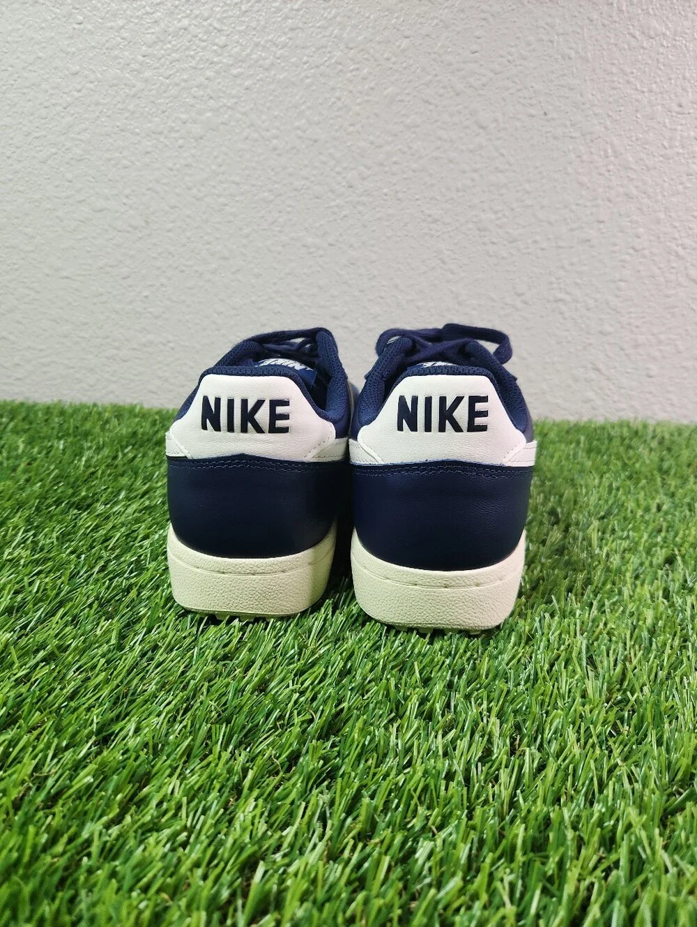 Nike Field General Leather Midnight Navy Sail Men’s Size 9 IH1343-400